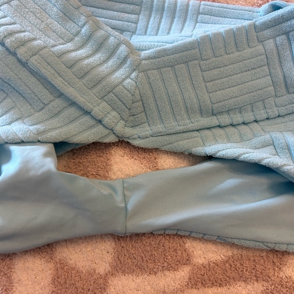 Beach Riot Blair Top/Highway Bikini Bottom Set - Picture 10 of 11